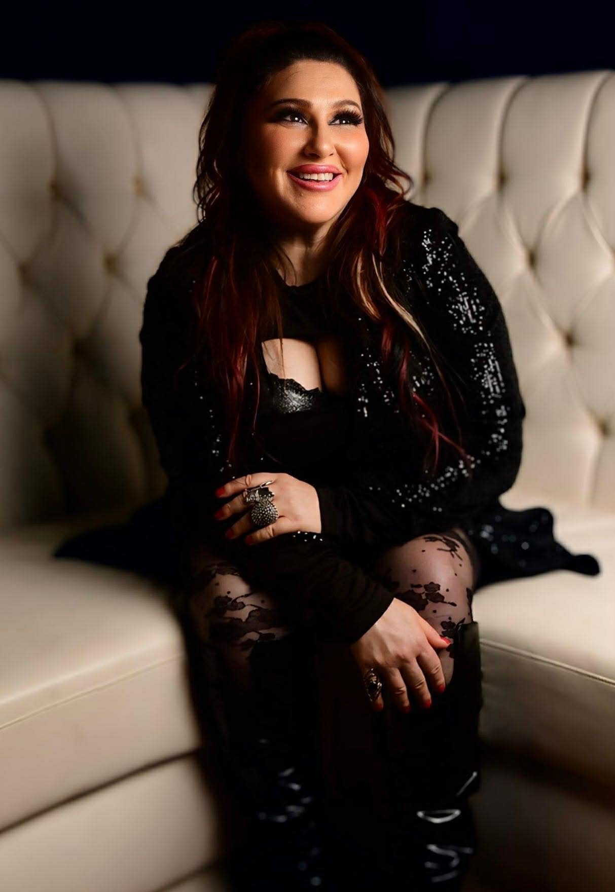 '80s Pop Icon Tiffany Joins "Spandex" the Musical
